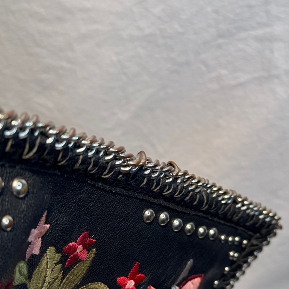 TOPSHOP Made in India Black Leather Floral Embroidered Chain Clutch - Picture 11 of 14